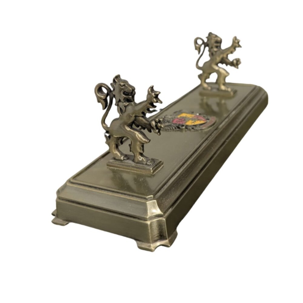 Harry Potter Gryffindor House Noble Collection Wand Stand